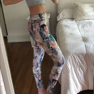 Technicolor leggings